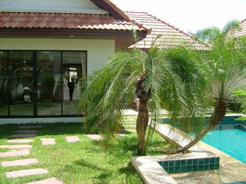 View Talay Villas Чонбури Екстериор снимка